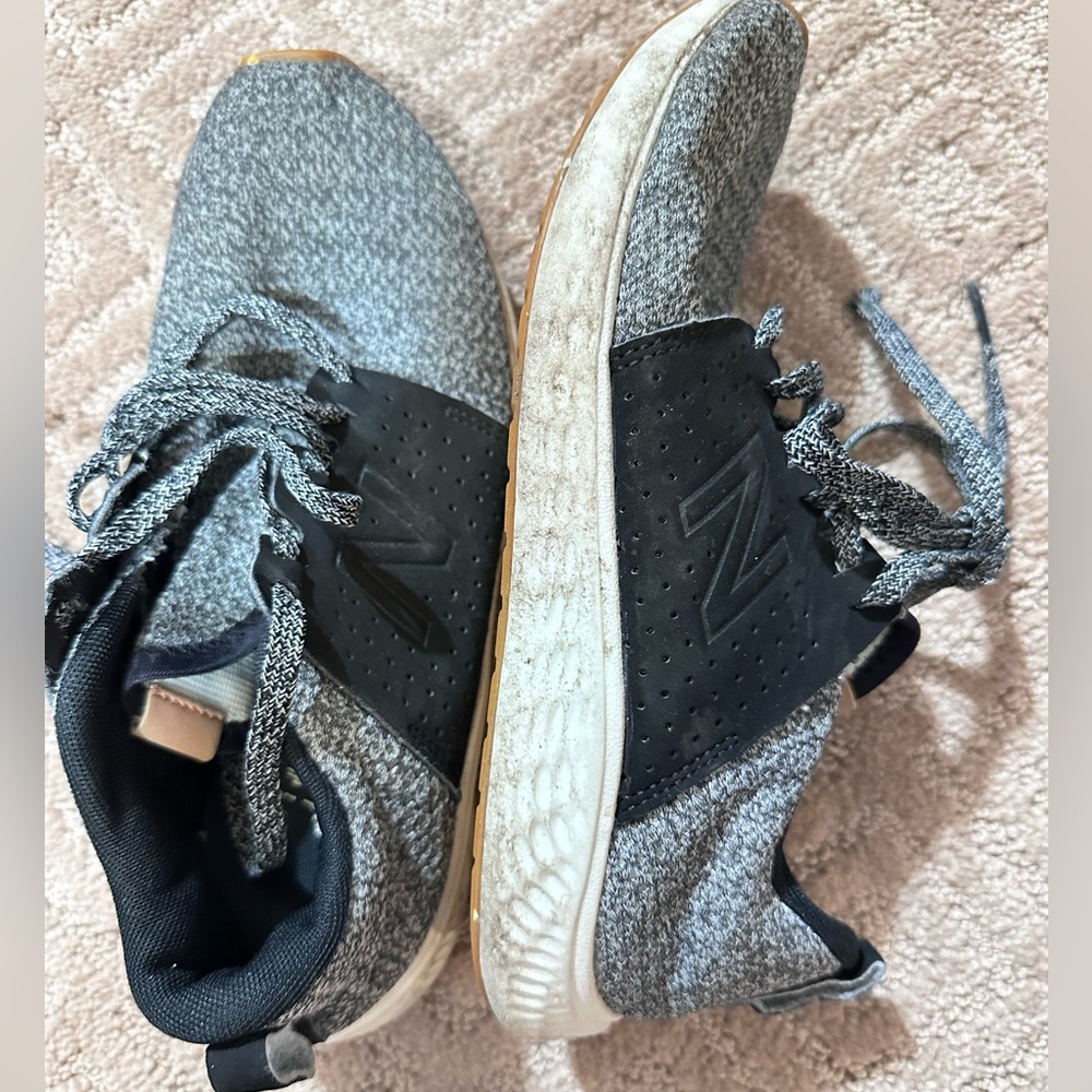 New balance shoes